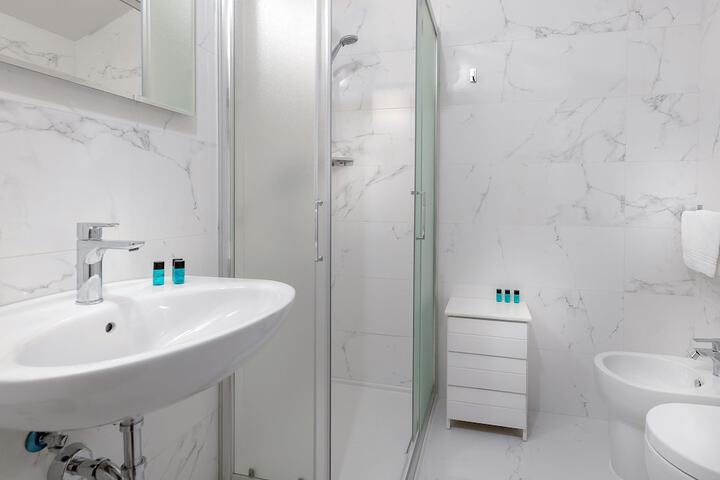 Bathroom Interior Photo