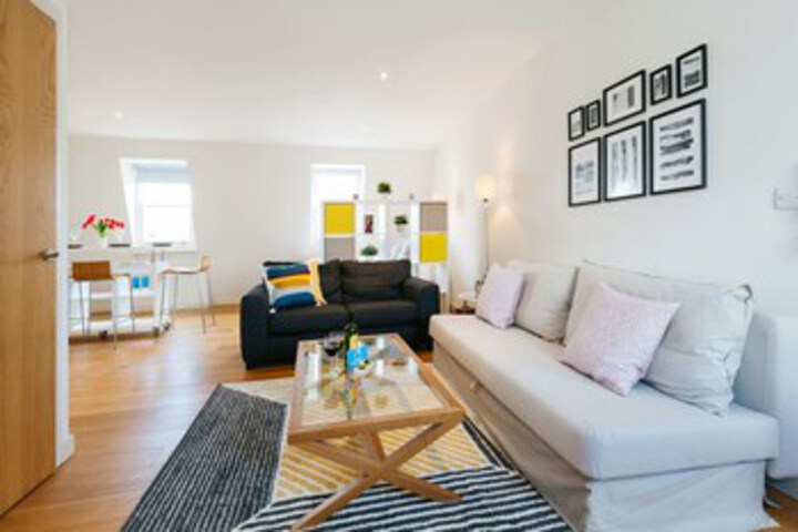 The Chelsea Redcliffe Hideaway