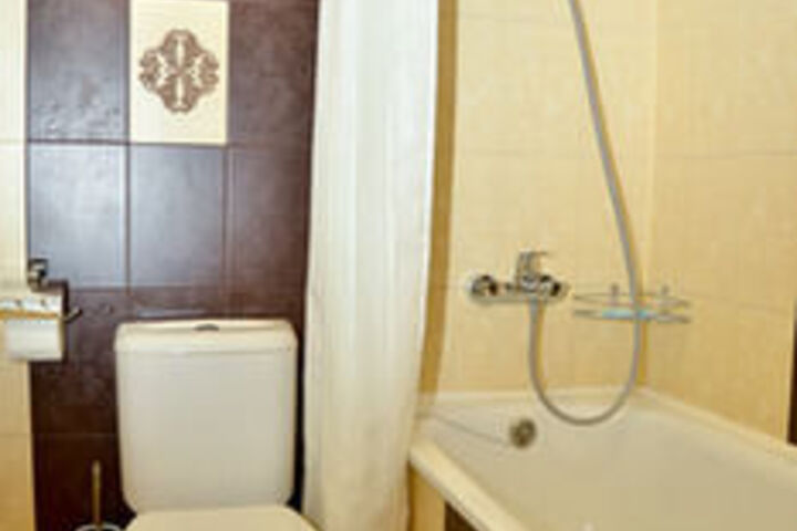 Room 7 of 30