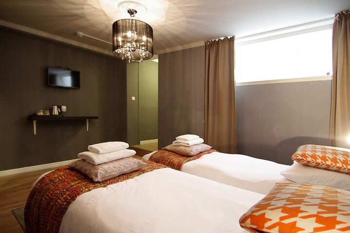 Room 28 of 36