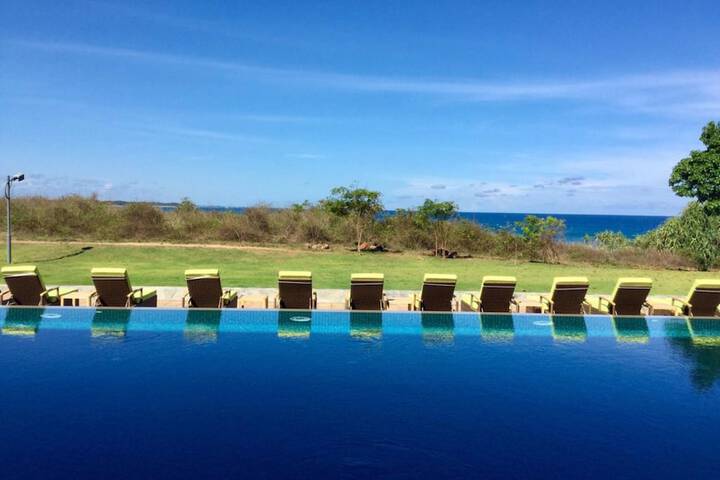 Pool 30 of 61