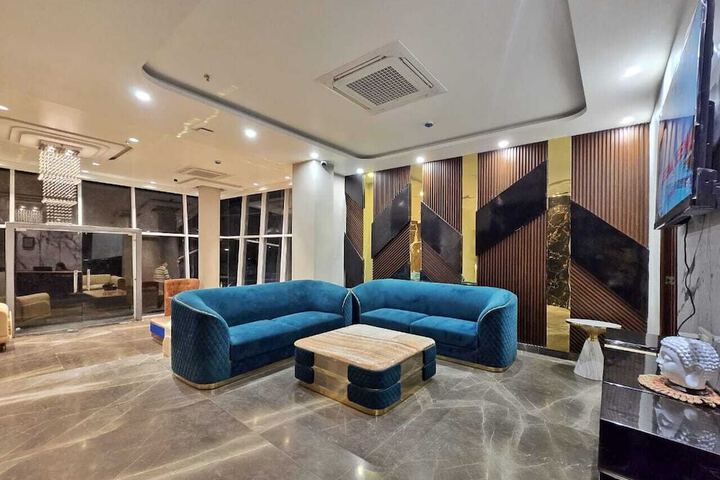 Hotel Interior 3 of 29