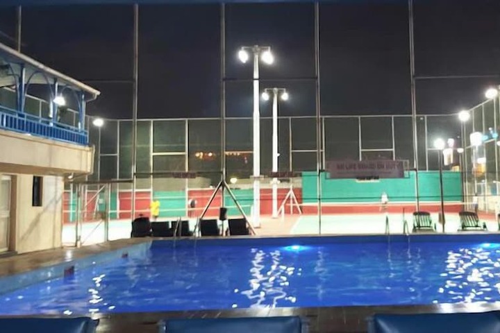 Pool 13 of 65