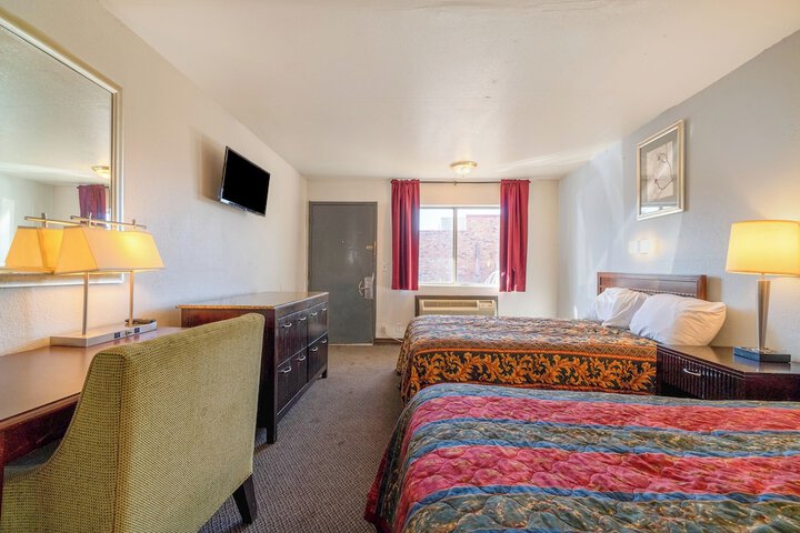 Room 16 of 124