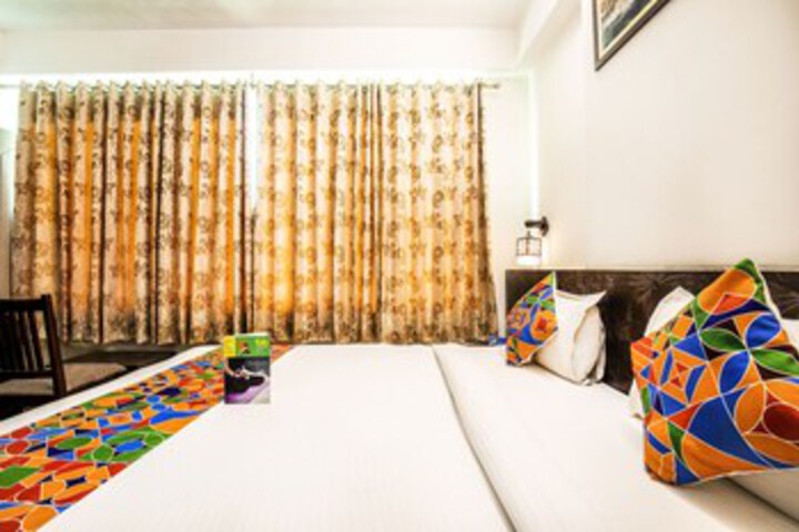 Room 16 of 25