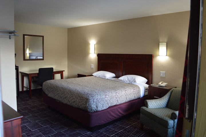 Room 2 of 14