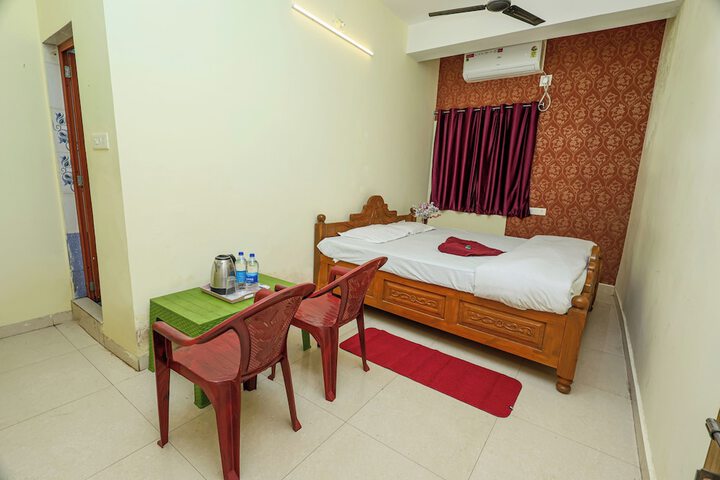 Room 3 of 24