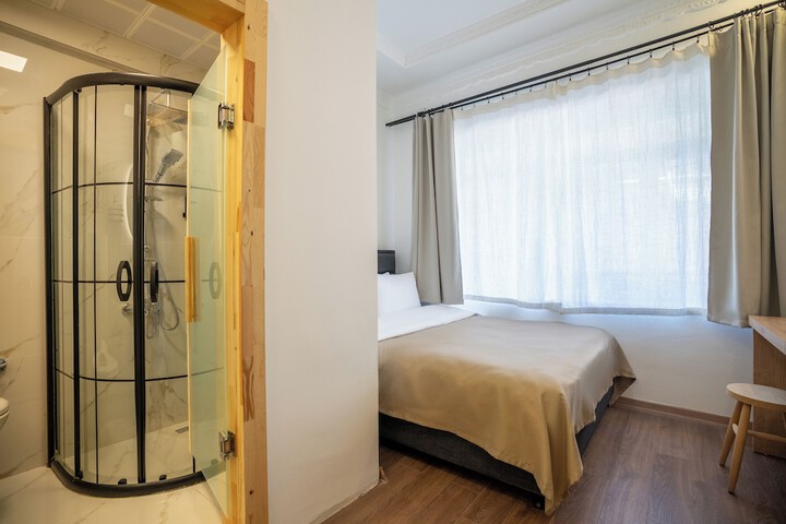 Room 36 of 57