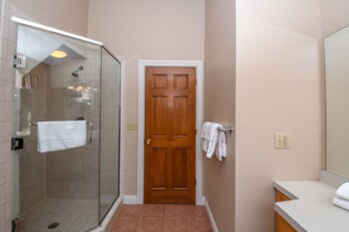 Room 8 of 49