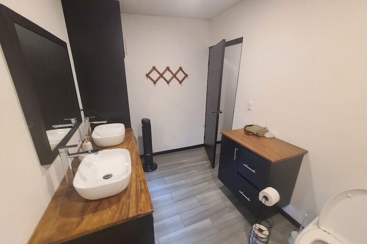 Room 20 of 38