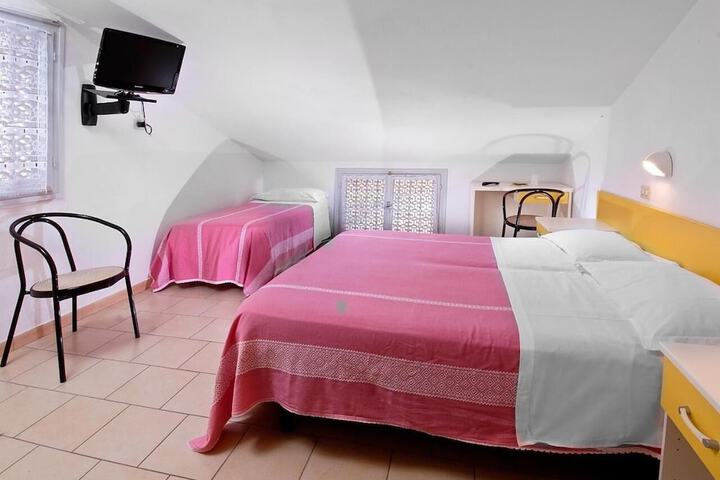 Room 9 of 58