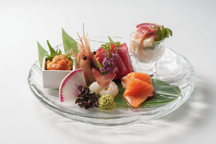 Dining 47 of 64