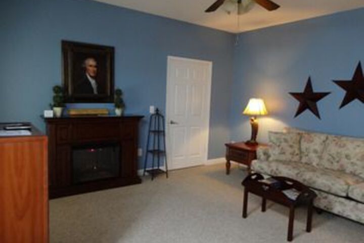 Room 70 of 83