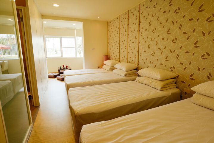 Room 56 of 60
