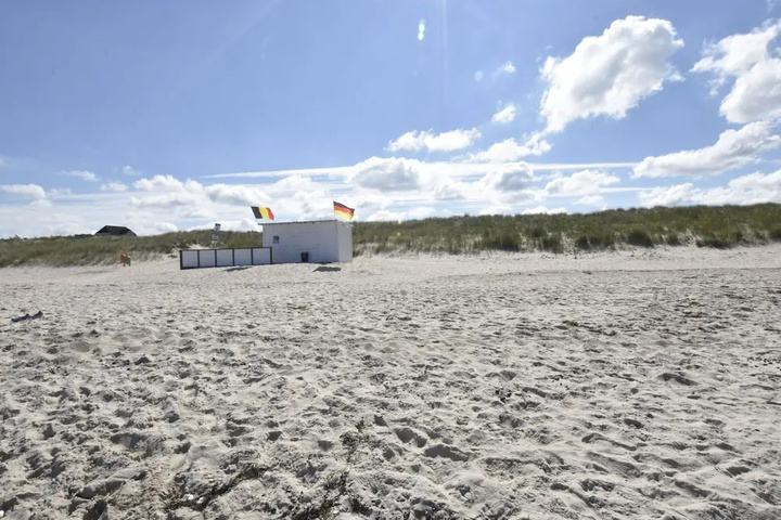 Beach 13 of 19