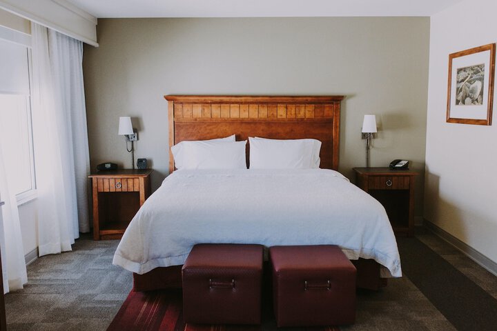 Room 4 of 38