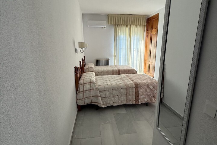 Room 38 of 127