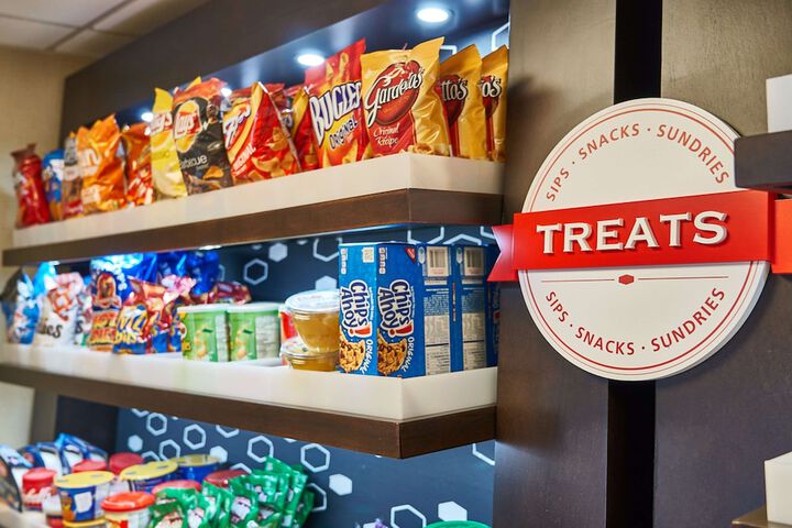 Snack bar