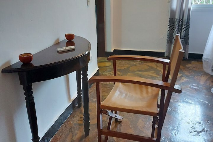 Room 10 of 52