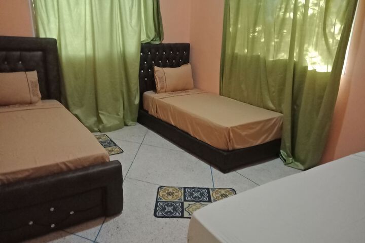 Room 7 of 29