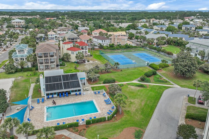 Hotel 6 of 71