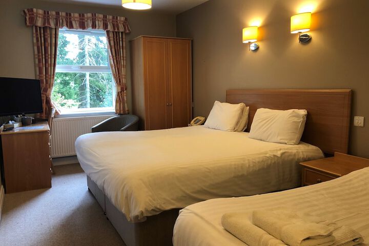 Room 10 of 124