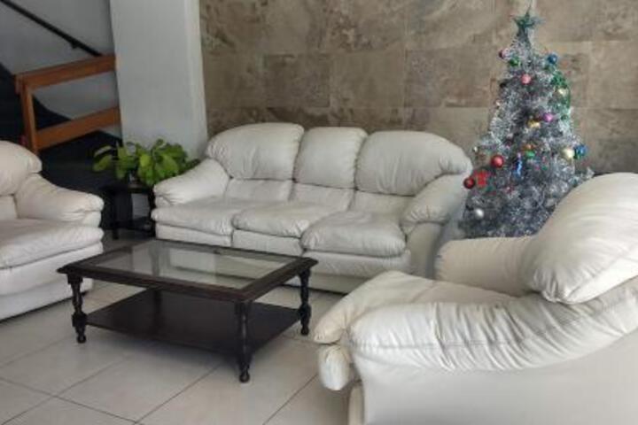 Hotel Soleares