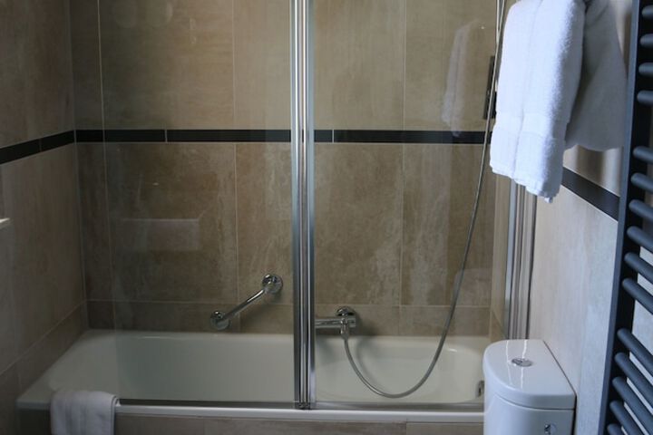 Clean Restrooms