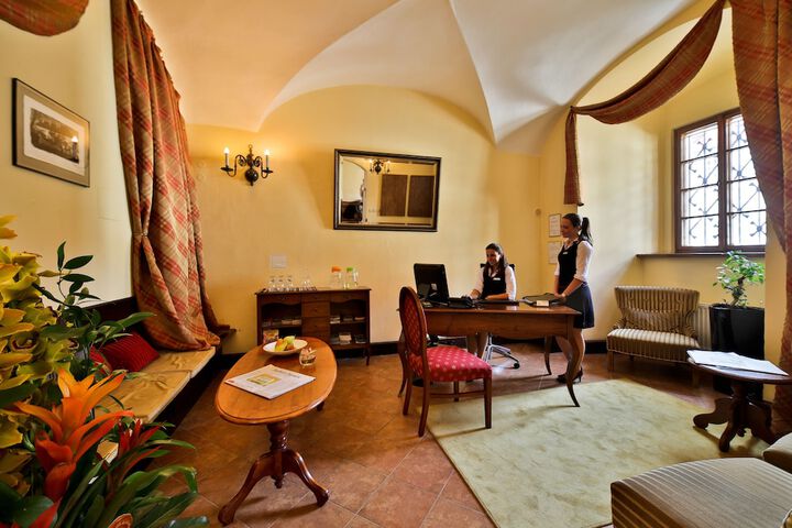 Lobby Entry