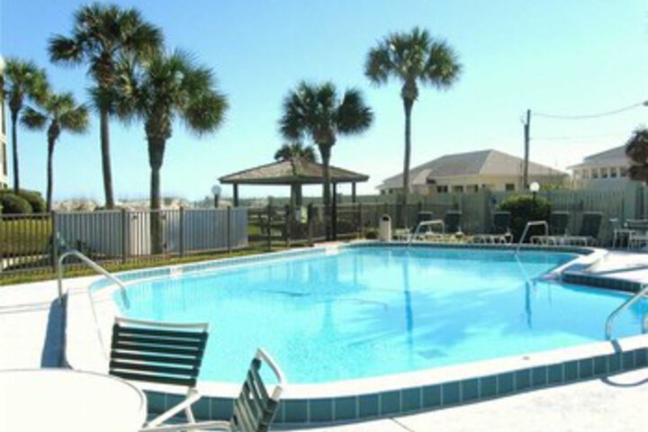 Pool 19 of 31