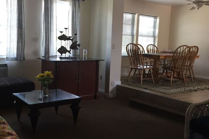 Room 11 of 41