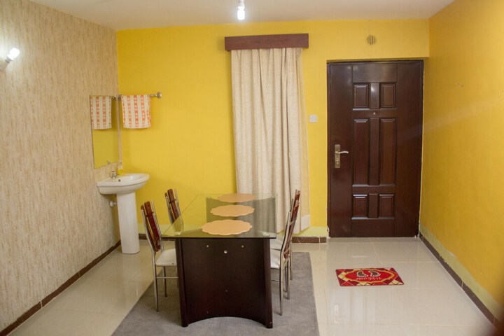 Room 42 of 90