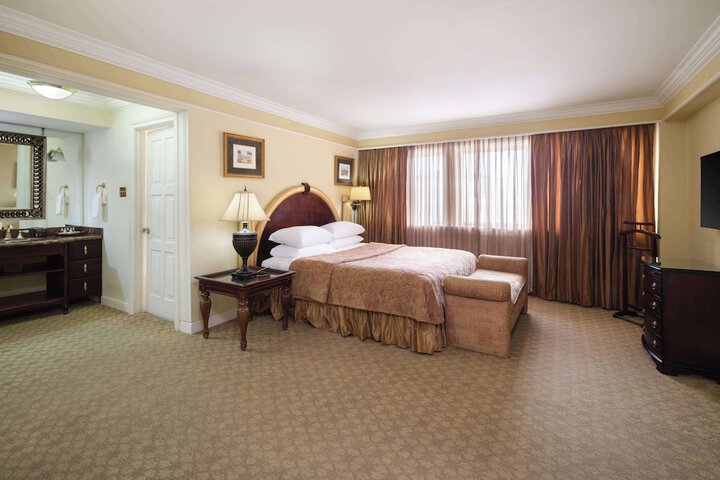 Room 31 of 85