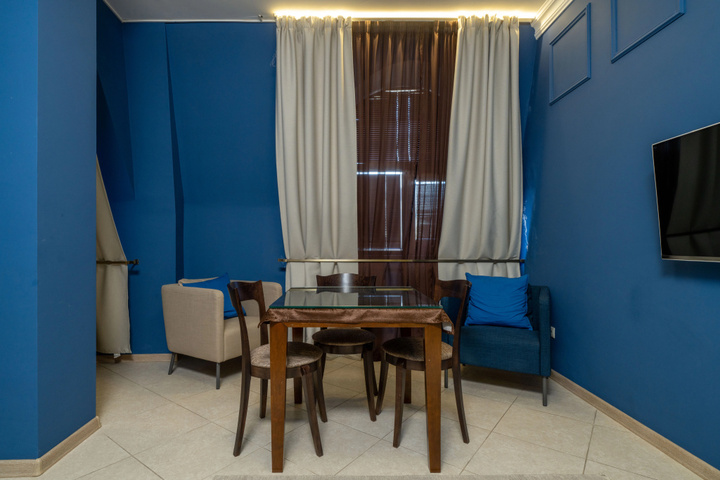 Room 14 of 48