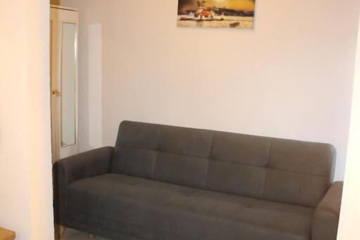 Room 14 of 20