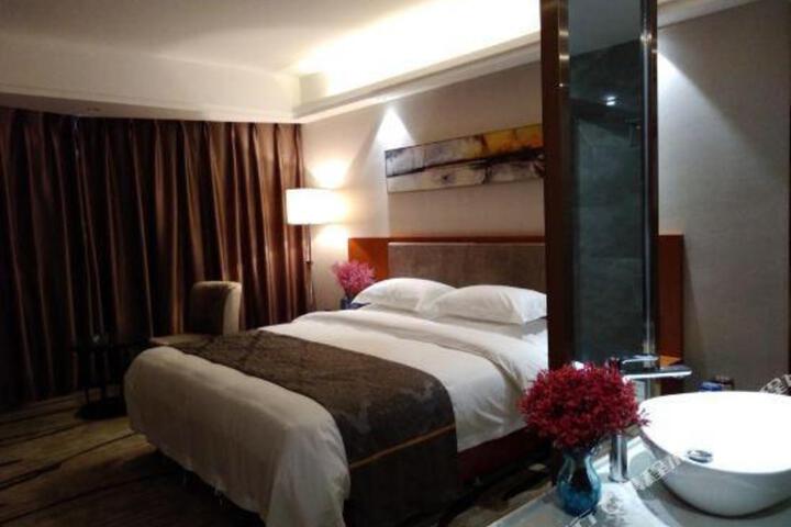 Anlu Hotel