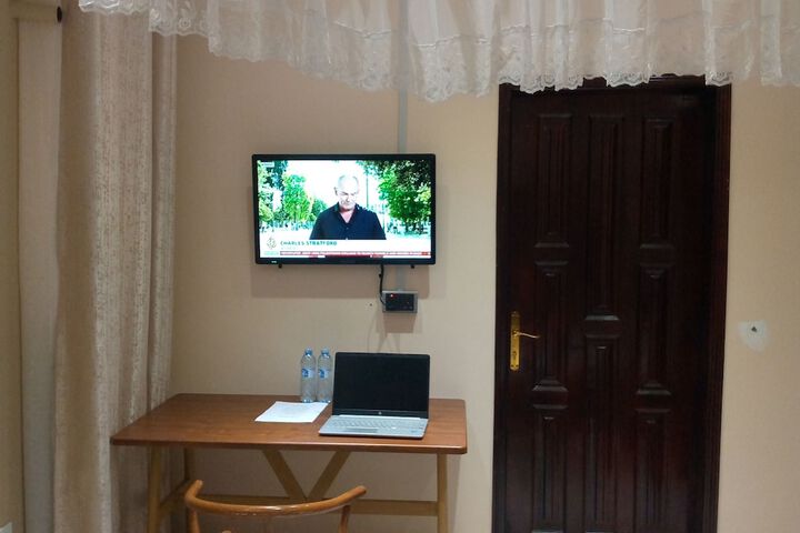 Room 7 of 36