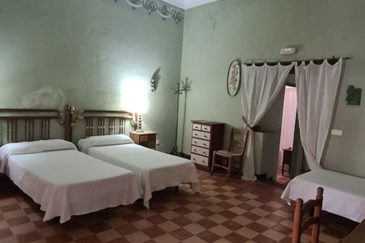 Room 19 of 80