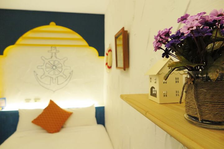 Room 16 of 46