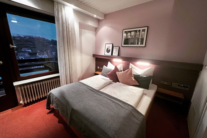 Room 18 of 69