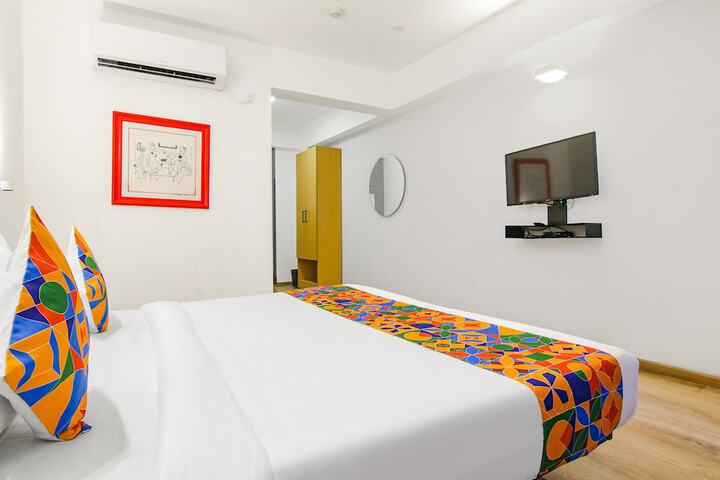 Room 20 of 38