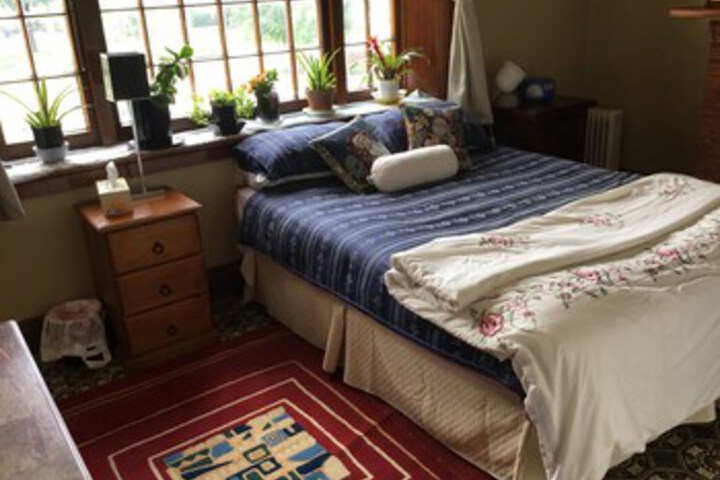 Room 38 of 180