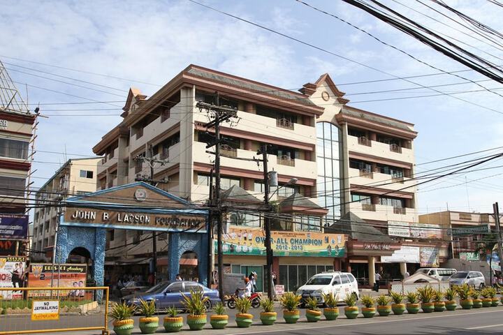 Hotel 53 of 54