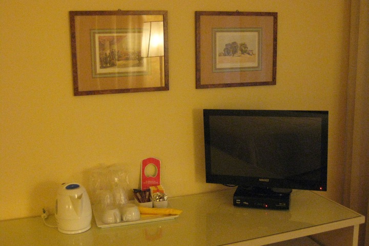 Room amenity