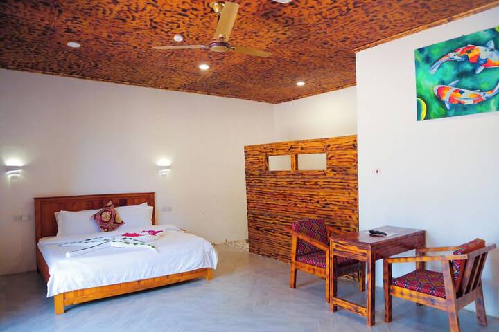 Room 15 of 47