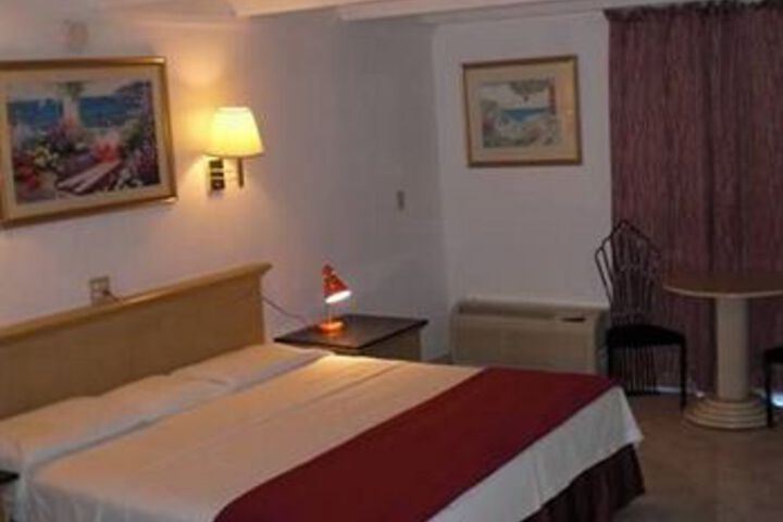 Standard Suite