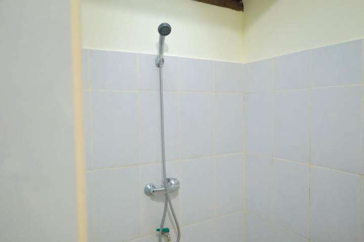 Room 46 of 90