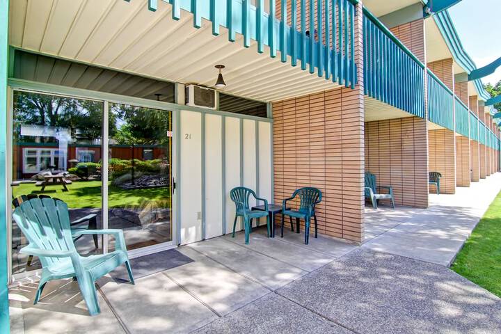 Terrace/Patio 38 of 65