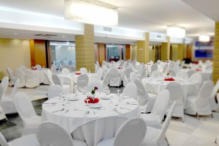 Ballroom/Hall 59 of 65