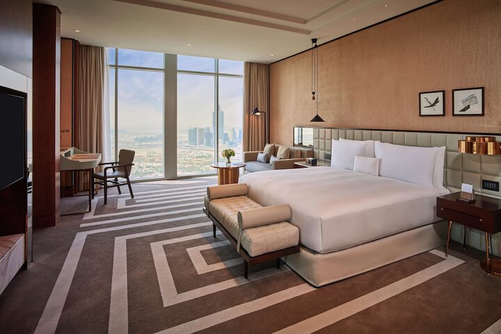 Room 62 of 172